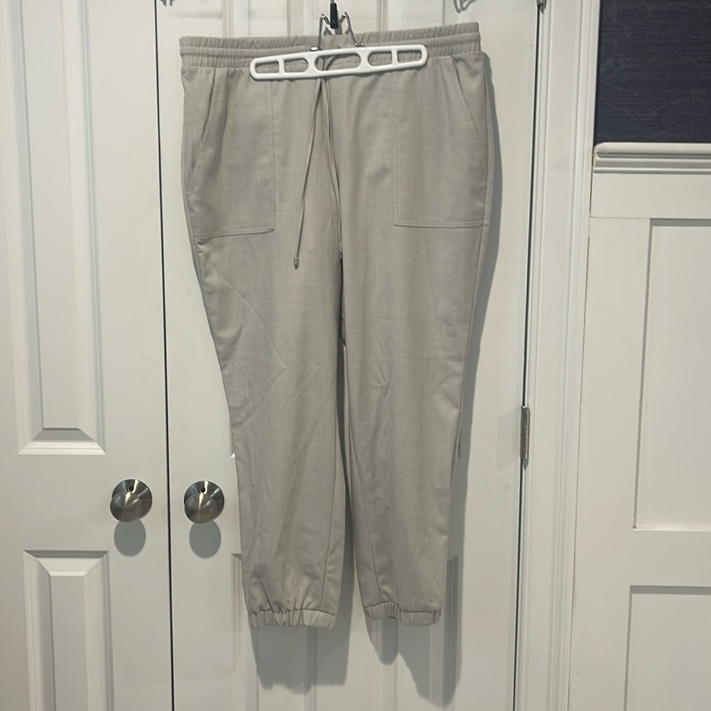 Nine West dressy jogger pant